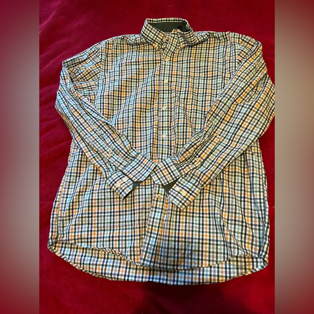 Men’s IZOD long sleeve button up